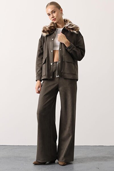 VAGGON Women's Khaki Fur Collar Double Pocket Jacket and Palazzo Pants Suede Suit Vs01627