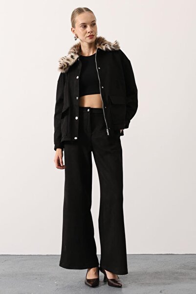 VAGGON Women's Black Fur Collar Double Pocket Jacket and Palazzo Pants Suede Suit Vs01627