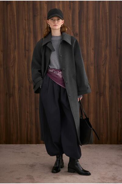 HEQA Palton cu detaliu la guler Antracit