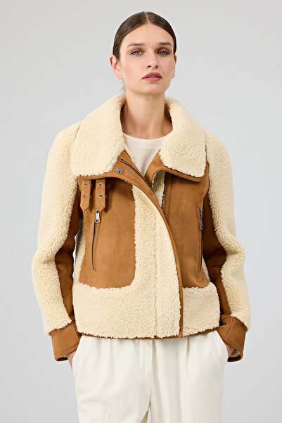 Derimod Samoens Women's Beige Short Teddy Coat 25Wgp5313Ff