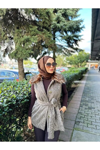 Minel Women's Brown Short Fur Vest