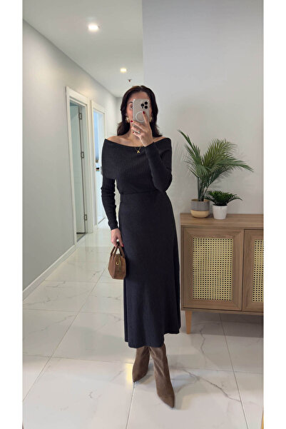 BİRCANÇİL Astera Anthracite Madonna Collar Skirt Suit