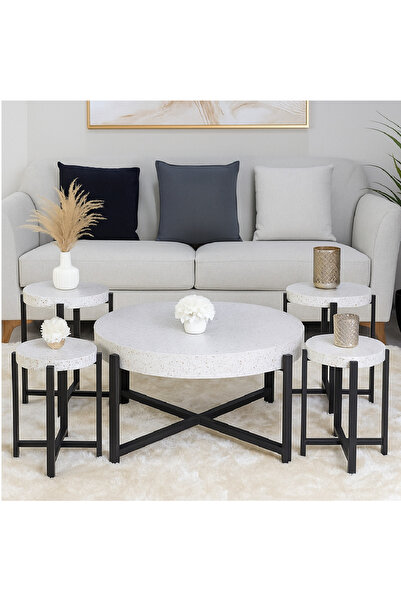 Almonfared table set