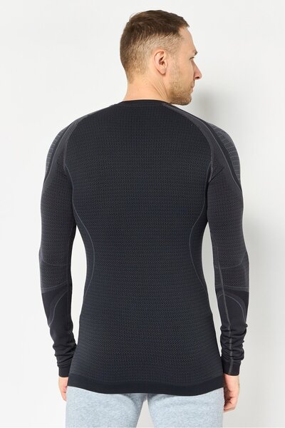 hummel Men Sportswear Fit Long Sleeve Training T-Shirt, Multicolor