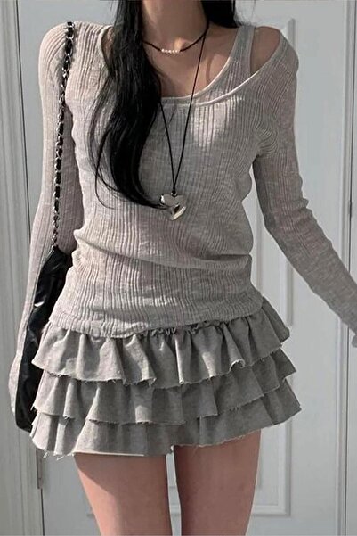 Karakedi Gray Ek Strap Madonna Collar Harajuku Y2K Long Sleeve Crop
