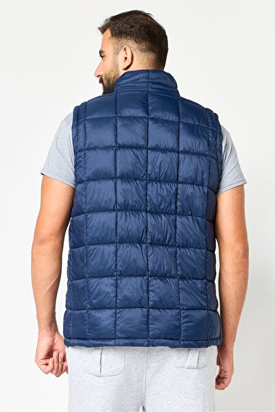 Reebok Men Sportswear Fit Sleeveless Outdoor Puffer vest Jacket, Navy Blue