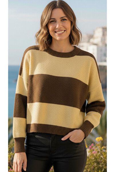 VEGENZE Women's Yellow Brown Block Striped Crew Neck Knitwear