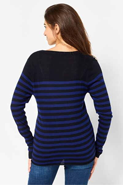 Lacoste Women V Neck Embroidered Logo Long Sleeve Cardigan, Multicolor