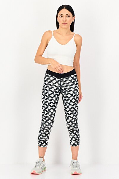 Nike Women Tight Fit Brand Logo Running Capri Tights, Multicolor