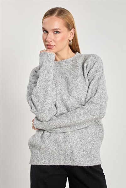 BARRELS AND OIL Women's soft textured Oversized sweater - gray melange