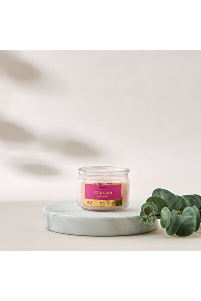 Lifestyle شمعة عطرية في برطمان برائحة الورد من Essentials - 17 ساعة