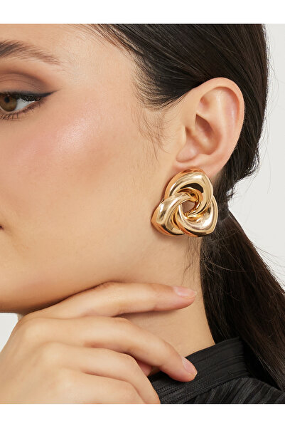 Styli Metallic Finish Stud Earrings