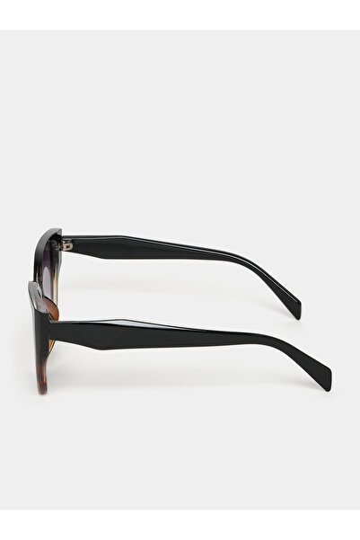 Styli Wide Edge Tortoise Sunglasses