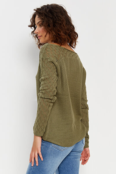 Hopoi Women's Open Collar Paneled Knitwear Sweater