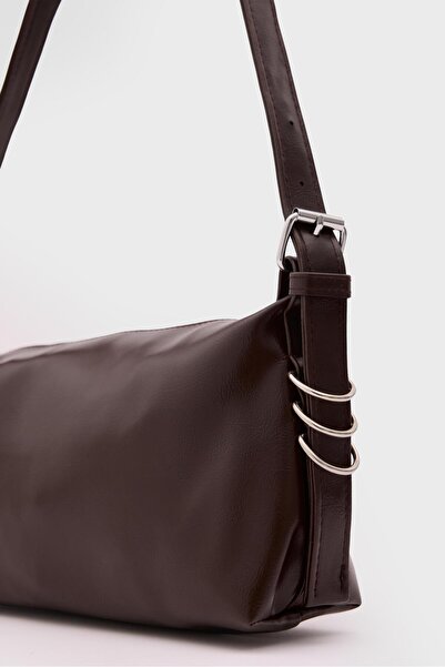 Shule Bags Loop Ring Detailed Baguette Bag Brown