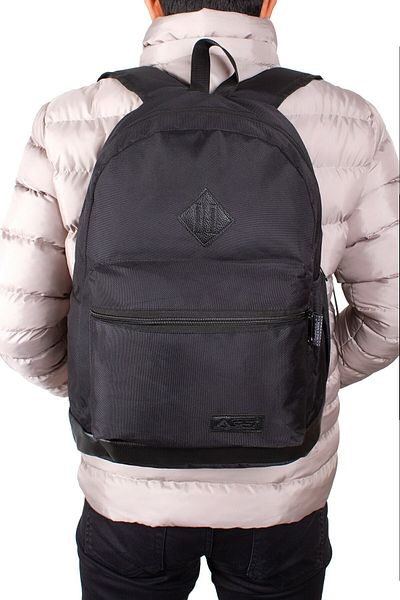 Newish Backpack Ανδρικό σακίδιο πλάτης Μαύρο (σχολείο, αθλητισμός, φορητός υπολογιστής, notebook), (45x35cm)