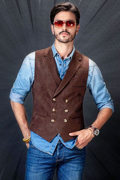 Qiovest Custom Made Men's Vest – Lui- 01
