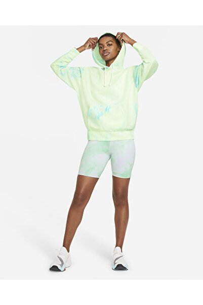 Nike 18 cm Baskılı Kadın Şortu One Icon Clash