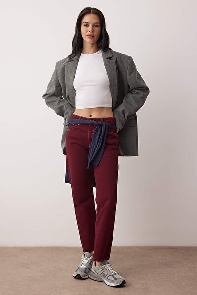 Trendyol Collection Burgundy Cut-Out Cuffs High Waist Straight Jeans Twoaw25Je00307