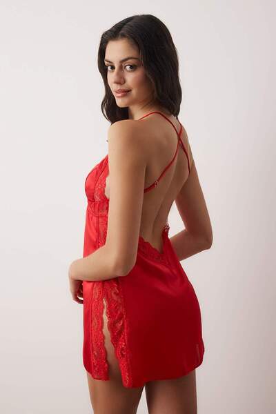 Trendyol Collection Red Satin Lace and Slit Detailed String Strap Woven Babydoll / Fancy Nightgown Thmss25Cy00001