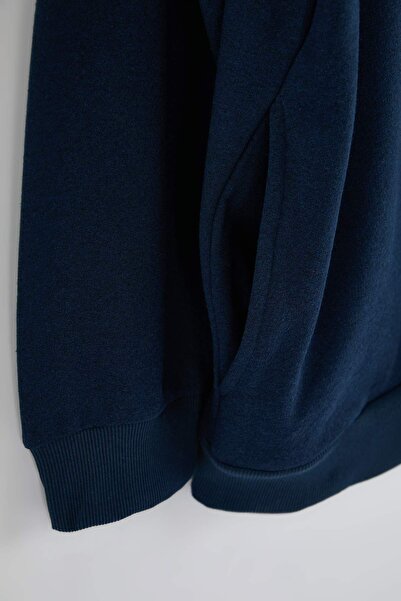 Trendyol Collection Plus Size Navy Blue Oversize/Wide Cut Zippered Hooded Cotton Sweatshirt Tmnaw25Ao00029