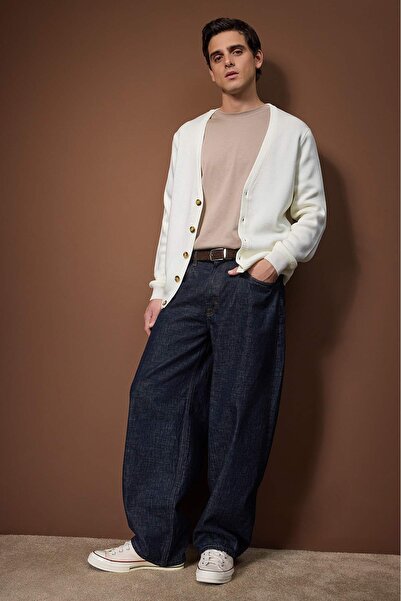 Trendyol Collection Ecru Oversize V-Neck Plain Cardigan Tmnaw26Hi00000