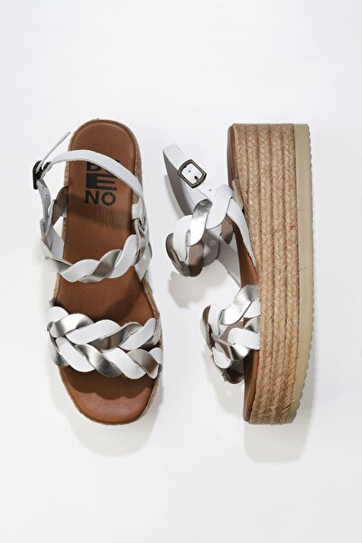 Bueno Shoes Μπεζ Λευκό Γυαλιστερό Δερμάτινο Γυναικεία Σανδάλια με τακούνι 01w...