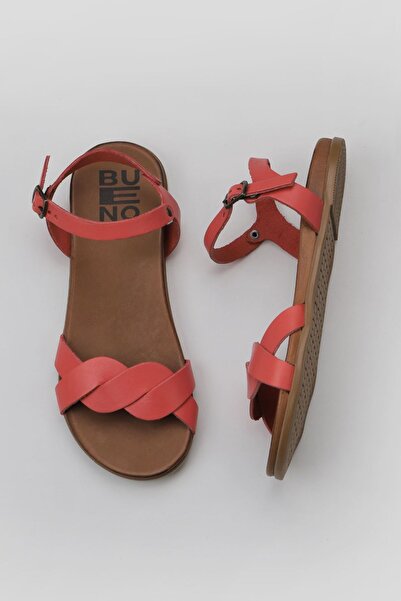 Bueno Shoes Γυναικεία φλατ σανδάλια από δέρμα κοραλί - 01wu4253