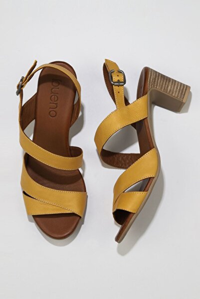 Bueno Shoes Δερμάτινα κίτρινα γυναικεία πέδιλα με τακούνι - 01wq8503