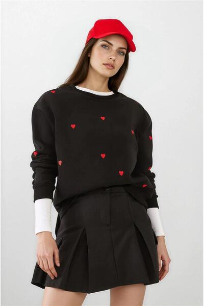 WeShaya Черна блуза с бродерия на сърце и кръгла яка, 100% памук