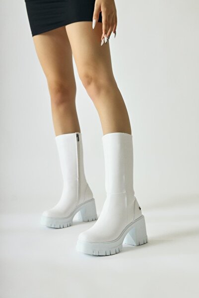 Limoya Chelsie White High Heeled Platform Short Women's Boots