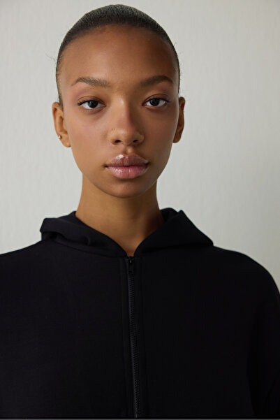 Penti Black Silky Feel Hooded Oversize Zippered Sweatshirt