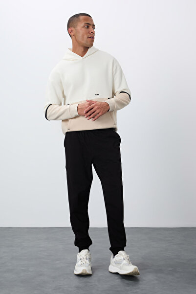 TOMMY LIFE Pánská tepláková souprava Black Classic Standard Muld Cuffed s kapsou - 84652