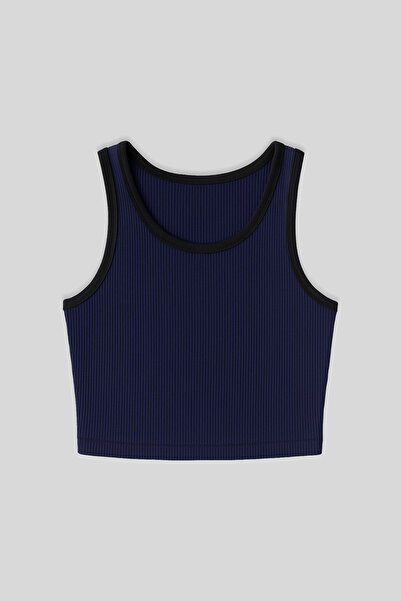 TOMMY LIFE İndigo Basic Sıfır Kol Dar Kalıp U Yaka Kadın Crop Top Atlet - 97160