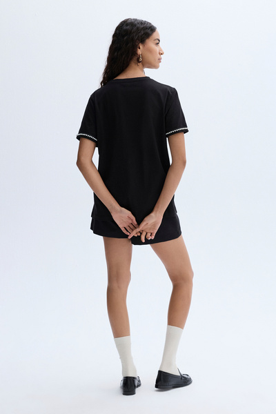 Mudo Stone Bicycle Necklace T-Shirt