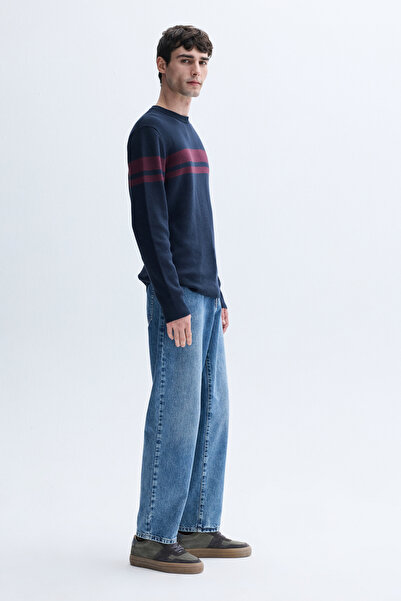 Mudo Color Blocked Circular Neck Sweater