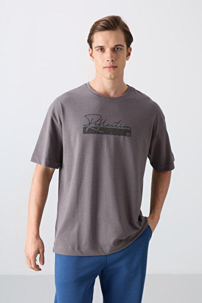 TOMMY LIFE Ανδρικό μπλουζάκι με στάμπα σε σκούρο γκρι βαμβακερό χοντρό μαλακό...