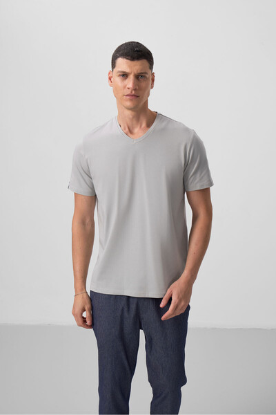 TOMMY LIFE Ανδρικό T-Shirt με λαιμόκοψη σε πέτρα - Κοντό μανίκι, Standard Fit - 87912