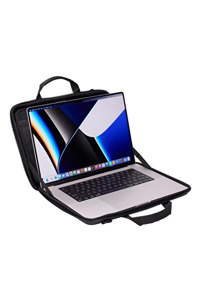Thule Gauntlet 4 MacBook Pro Çantası 16" - Siyah
