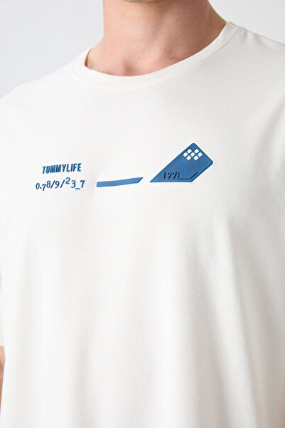 TOMMY LIFE Ecru Cotton Thick Soft Textured Oversize Fit Printed Men's T-Shirt - 88330