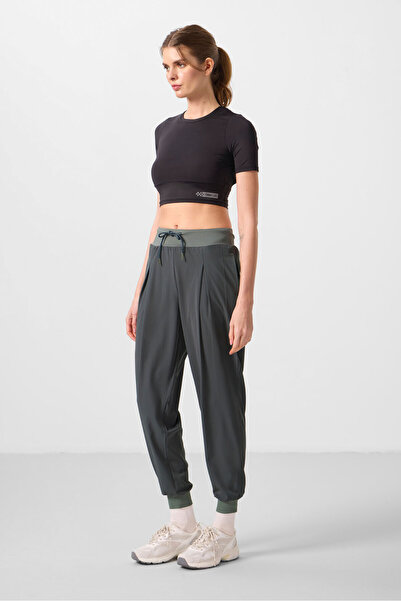 TOMMY LIFE Khaki Pocket Standard Fit Women's Yoga Pants - 94677