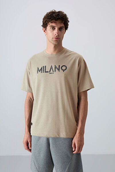 TOMMY LIFE Μπεζ ανδρικό μπλουζάκι με στάμπα μεγάλου μεγέθους - Χοντρό μαλακό βαμβάκι, 88345
