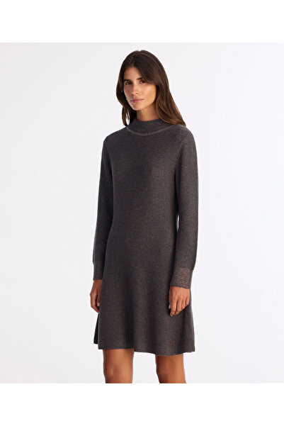 Yargıcı A Form Kayık Yaka Uzun Kol Elbise