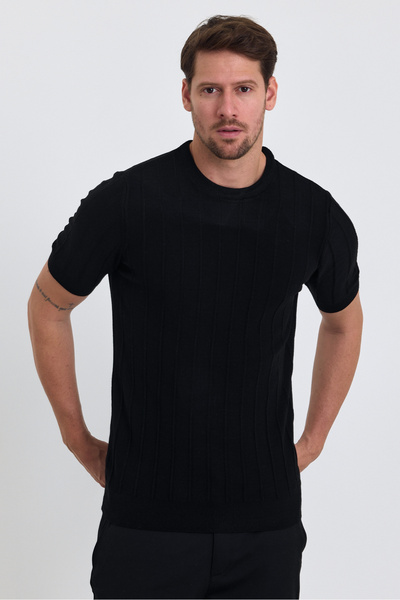 COMBİNE MİCHAİL Чорна трикотажна чоловіча футболка з вирізом на шиї з екіпажем