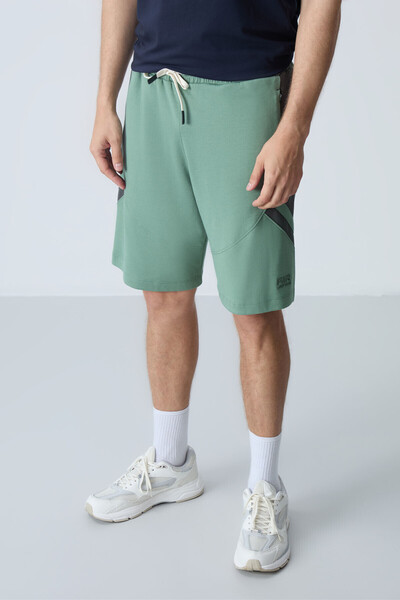 AIR JONES Basic Men's Shorts - Light Green, Cotton, Thick Soft Texture, Standard Fit - 81281