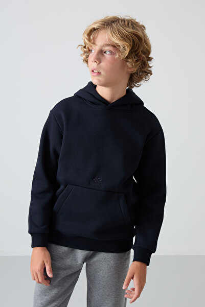 TOMMY LIFE Námořnická modrá bavlněná mikina pro chlapce s tlustým vnitřním chlupem, měkká textura, standardní střih, potisk - 11215