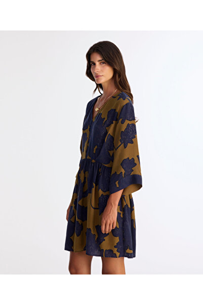 Yargıcı Bol V Yaka 3/4 Kol Elbise