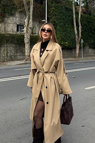 Laluvia Caramel Lucky Button Detailed Oversized Trench Coat