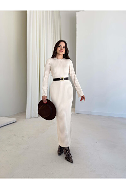 MAXXANA Elegant Long Knitwear Dress - Ecru - Suitable for S-M-L