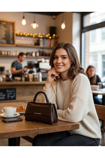 derrymore حقيبة يد وكتف نسائية بحزام طويل باللون البني الفاتح